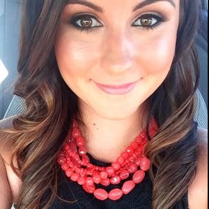 Meet your Posher, Kerin